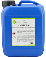 Blauer Kunststoffkanister mit grün-weißem Etikett mit Aufschrift ABchimie AVR80 BA